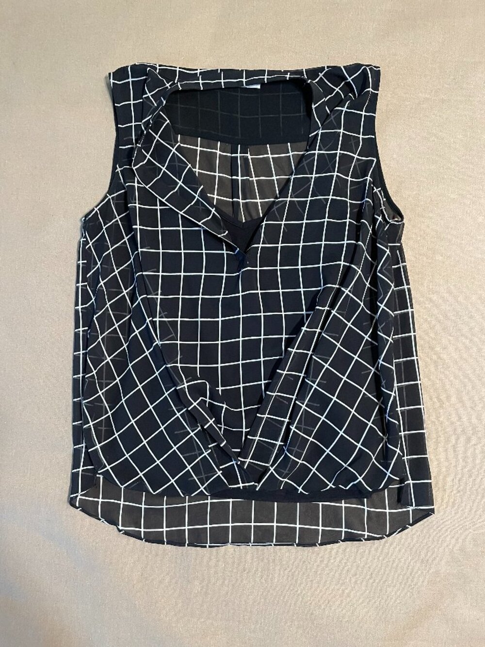 Bailey 44 Checkered Sleeveless Top S Black White Day to Night Made in USA Luxury